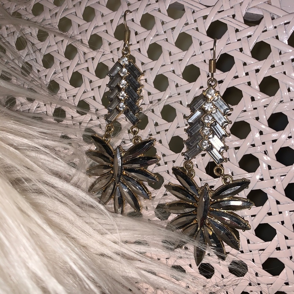 ⚡️Metallic Earrings⚡️